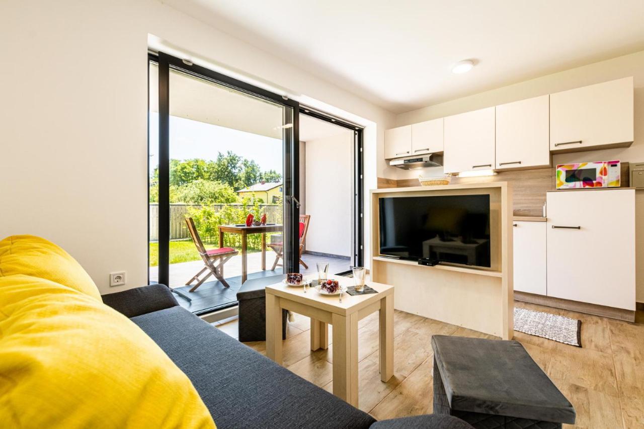 Apartmaji Banonia Verzej Luaran gambar